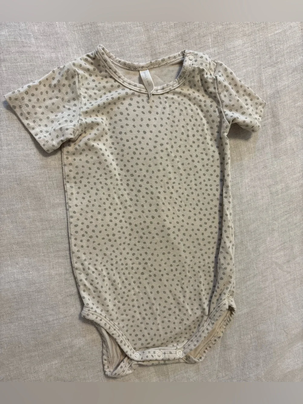 Quincy Mae Bamboo Bodysuit 6-12M